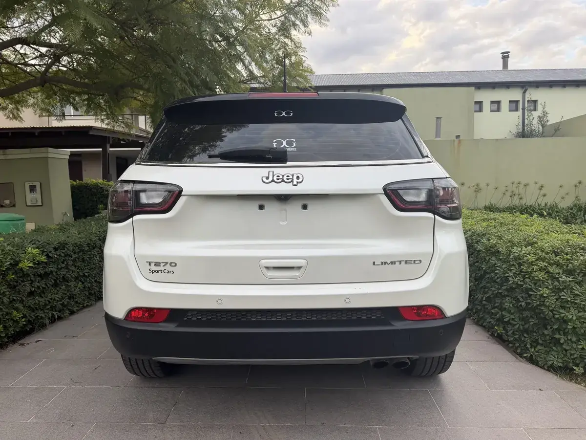 Jeep Compass 1.3 T270 Limited 2022 - foto 2