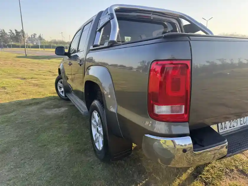 Volkswagen Amarok 2.0 Cd Tdi 180Cv 4X2 Trendline 2016 - foto 4