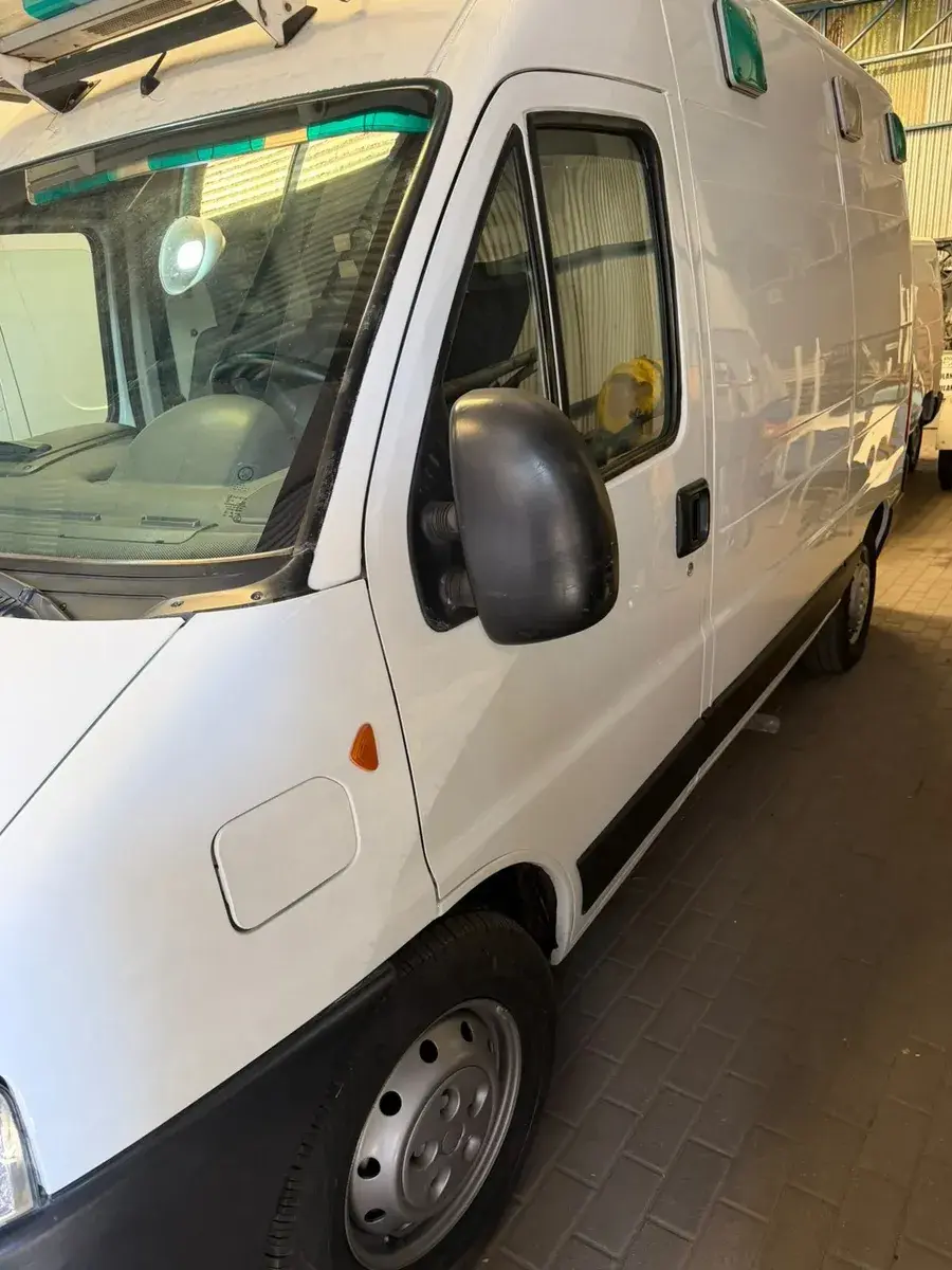 Peugeot Boxer 2.3 350 Mh Hdi Confort 2013 - foto 4