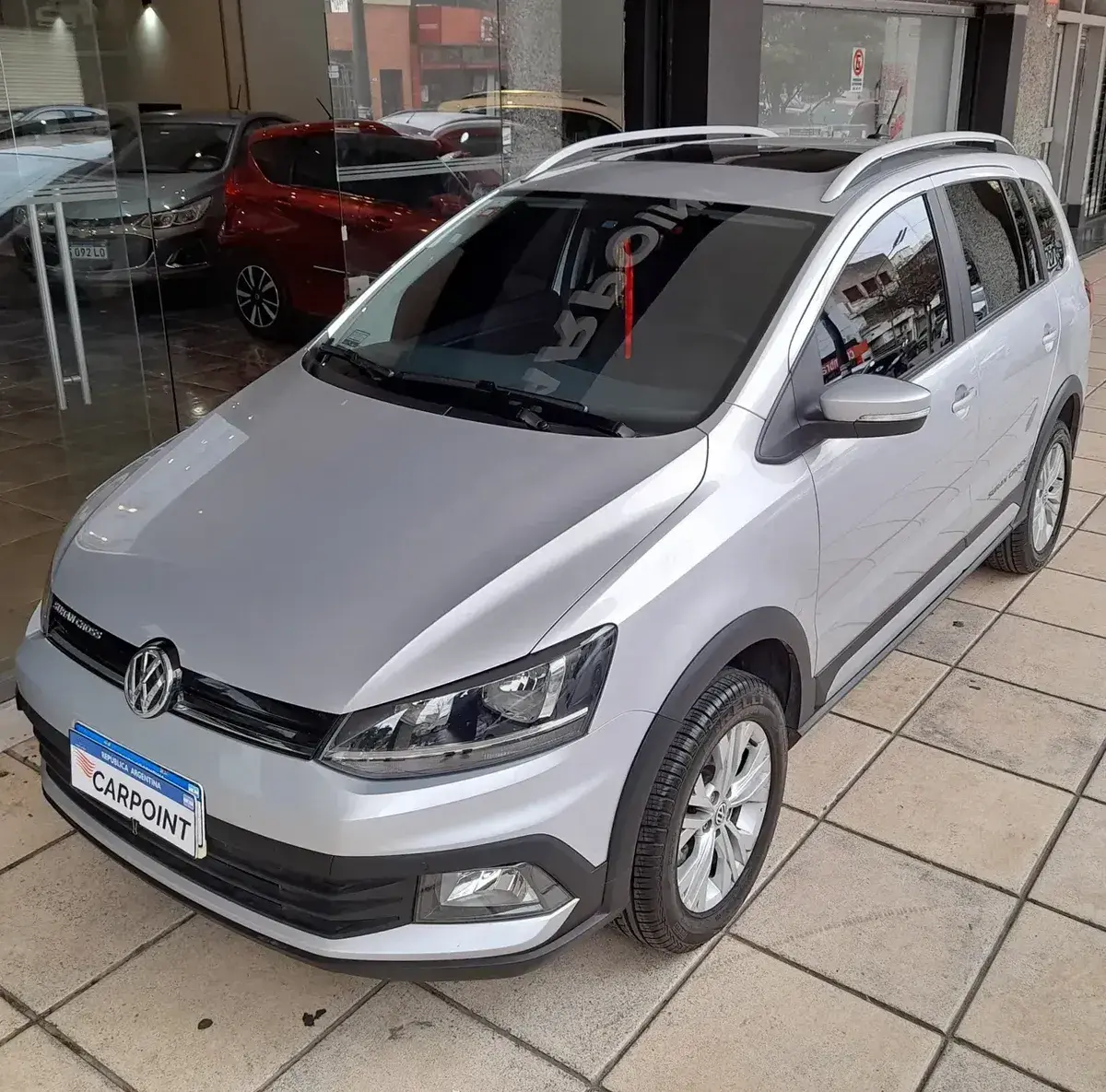 Volkswagen Suran 1.6 Track 2019 - foto 4