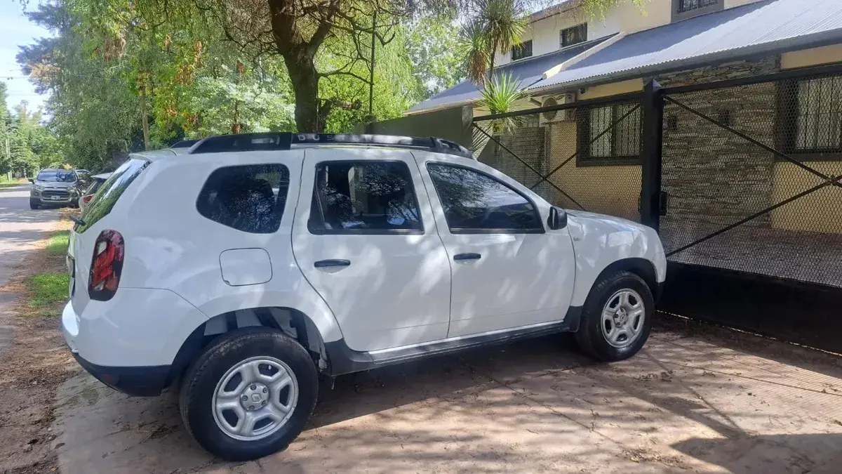 Renault Duster 1.6 Ph2 4X2 Expression 2019 - foto 2