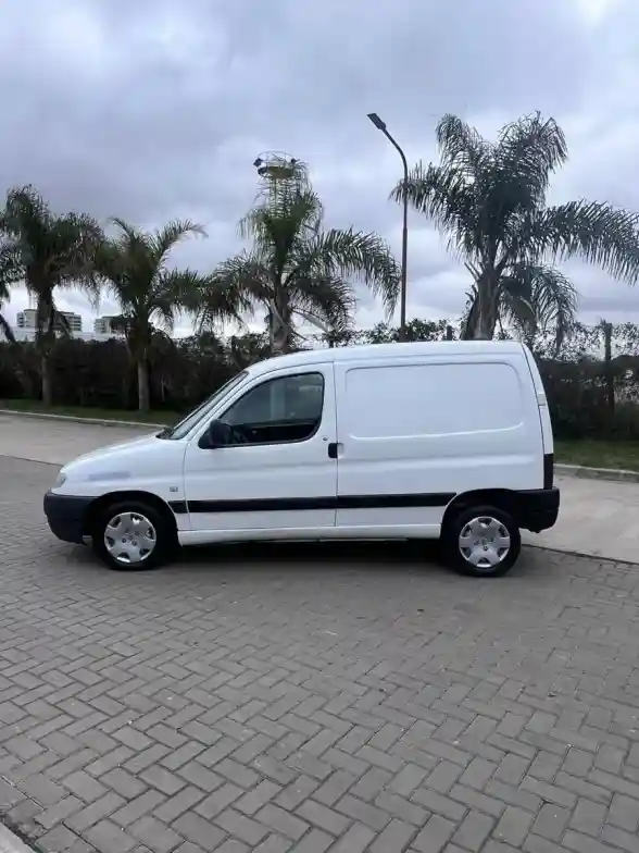 Citroën Berlingo Furgon 1.9 D Plc 2008 - foto 2