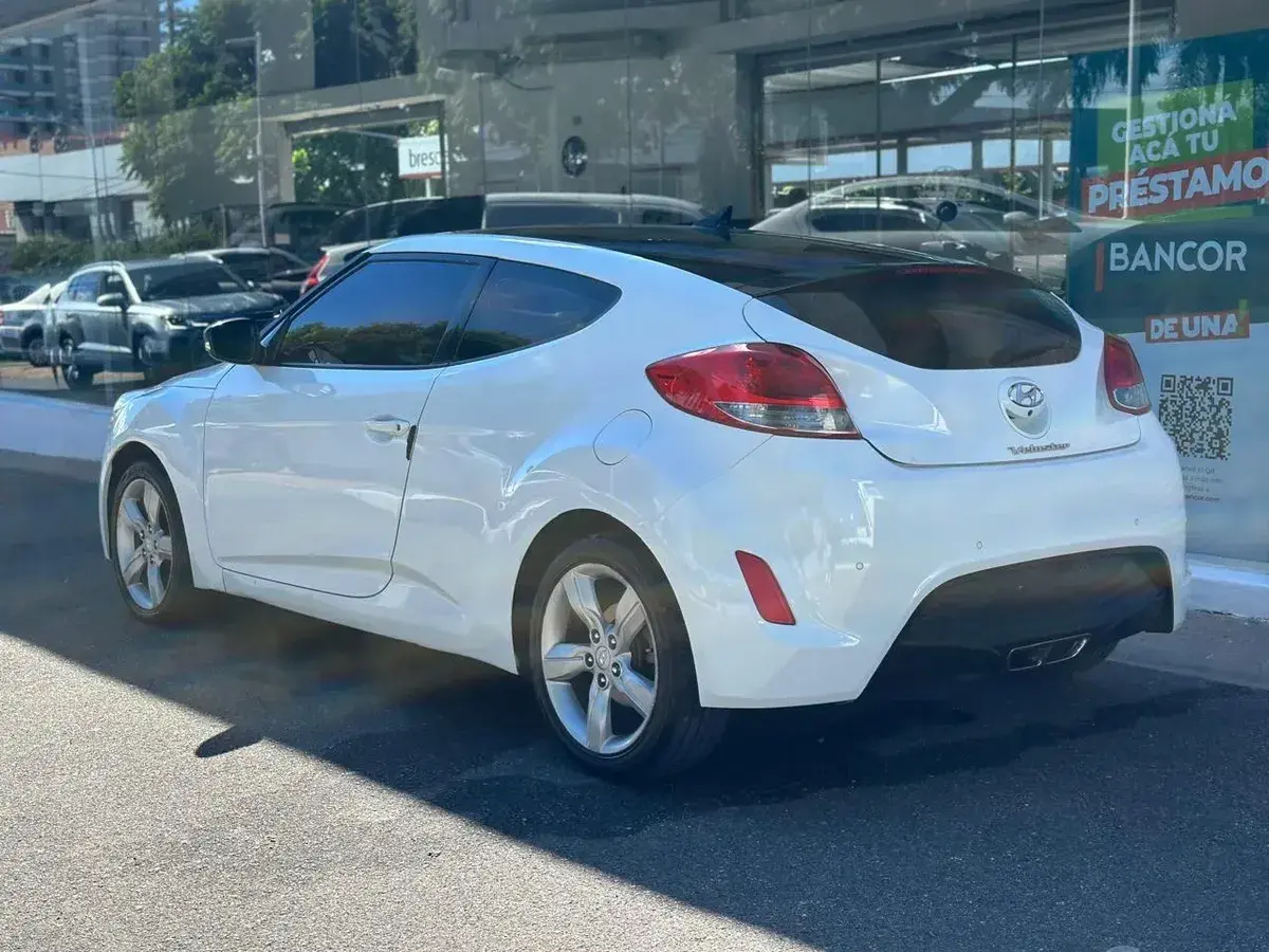Hyundai Veloster 1.6 130Cv 2014 - foto 4