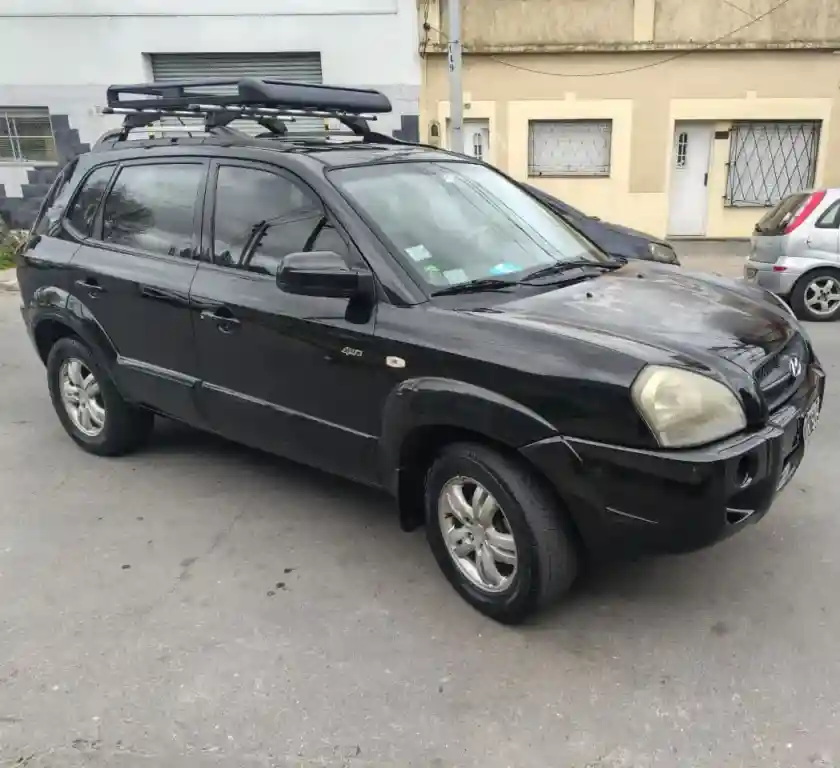 Hyundai Tucson 2008 - foto 1