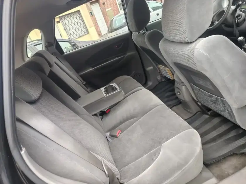 Hyundai Tucson 2.0 Crdi 4Wd Mt 2008 - foto 4
