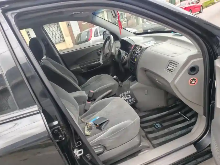 Hyundai Tucson 2.0 Crdi 4Wd Mt 2008 - foto 5