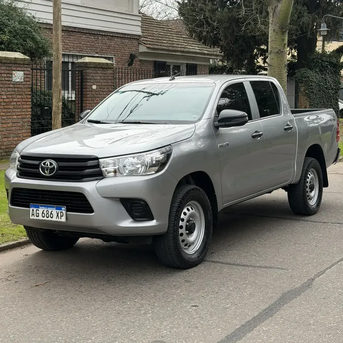 Toyota Hilux Pick-Up 2.4 Cd Dx 150Cv 4X4 2024 - foto 1