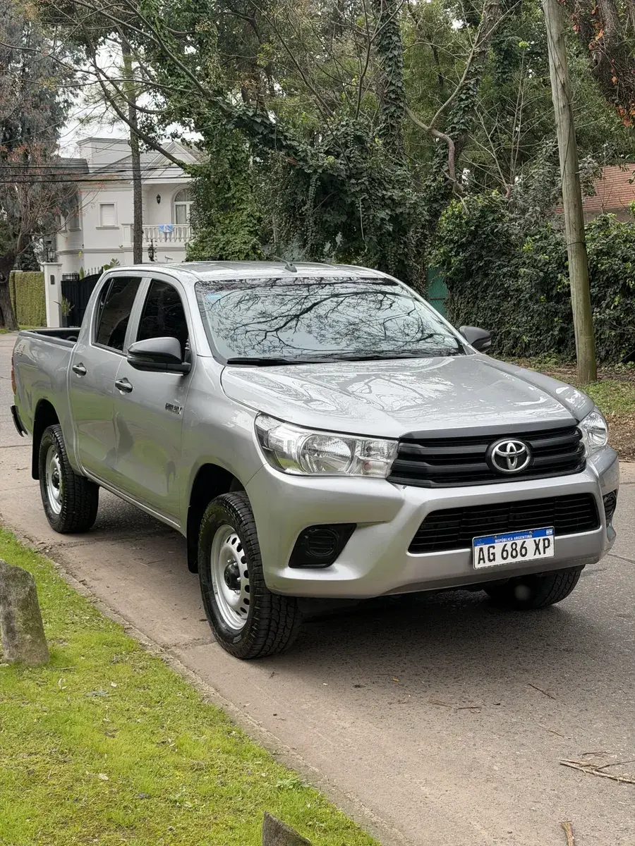 Toyota Hilux Pick-Up 2.4 Cd Dx 150Cv 4X4 2024 - foto 2