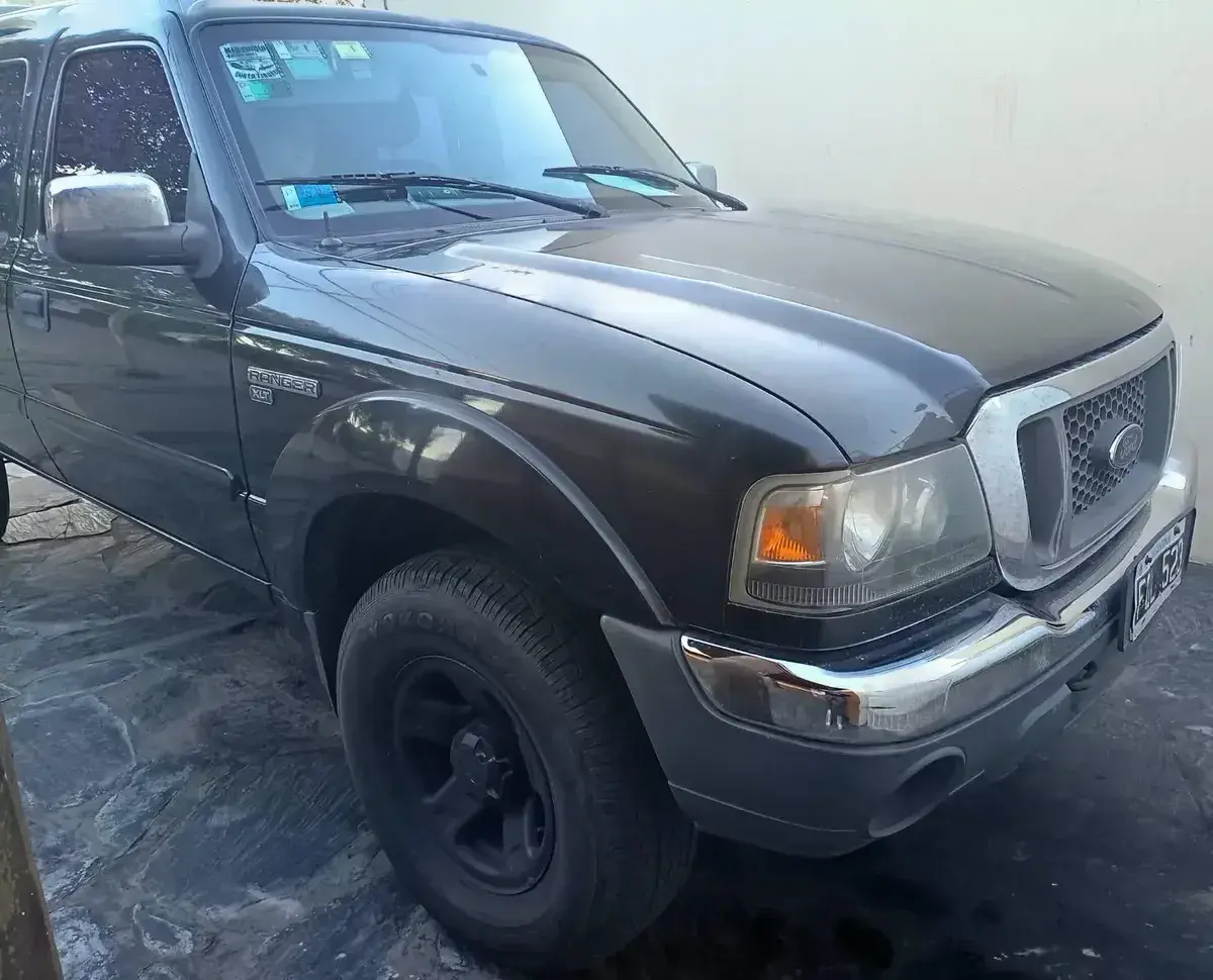 Ford Ranger 3.0 Xlt I Dc 4X4 2006 - foto 2