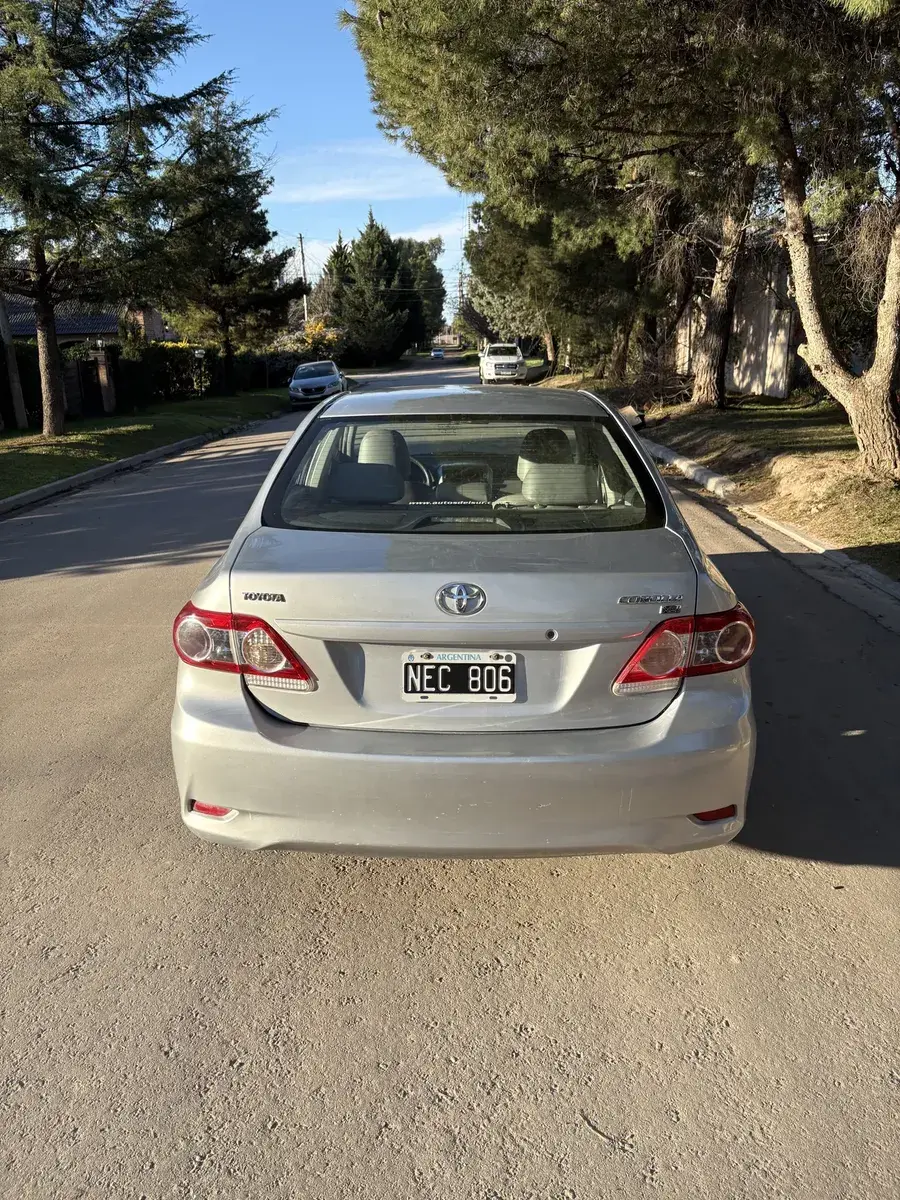 Toyota Corolla 1.8 Xei At Pack 136Cv 2013 - foto 5