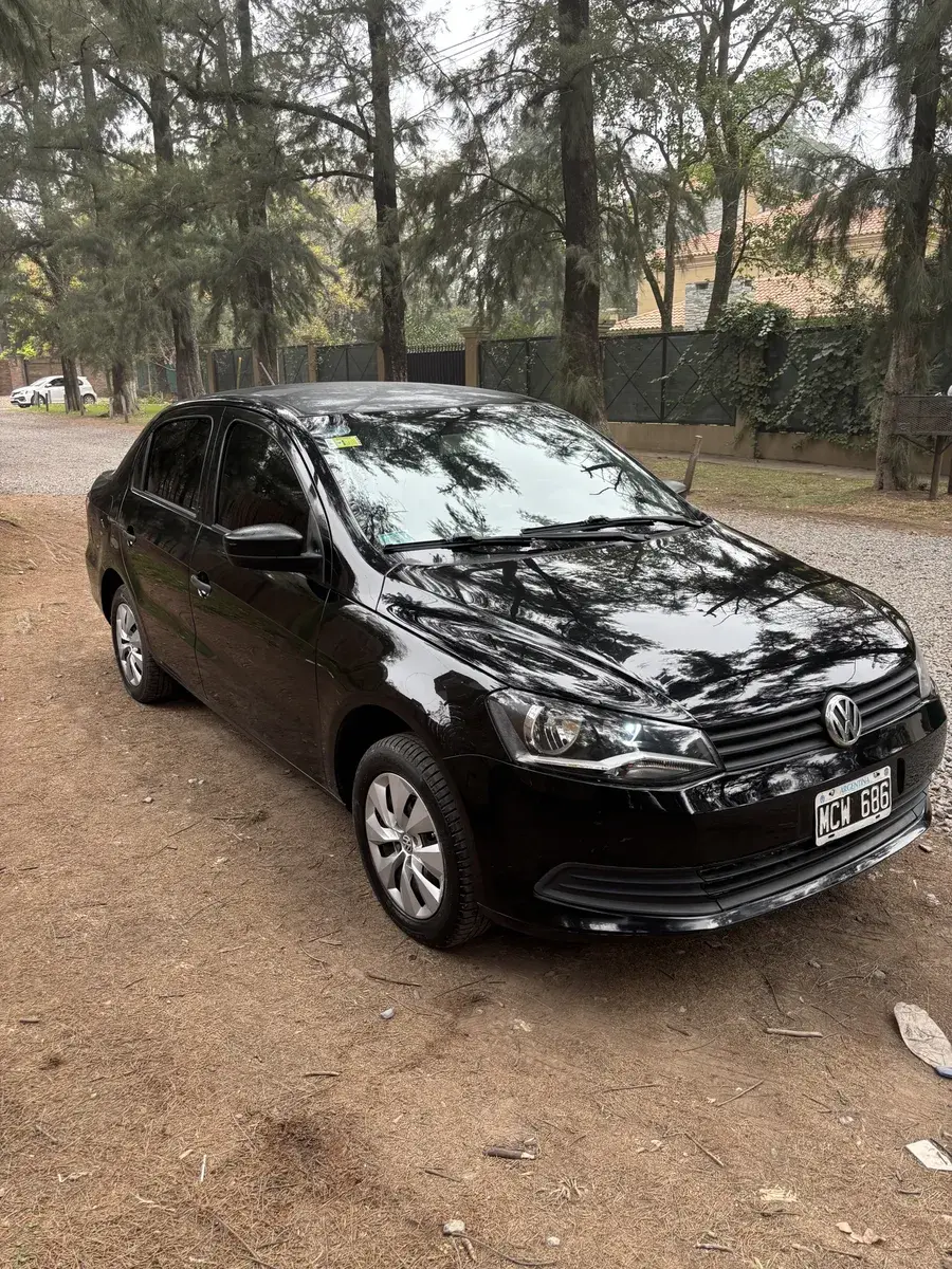 Volkswagen Voyage 1.6 Comfortline 101Cv 2013 - foto 2
