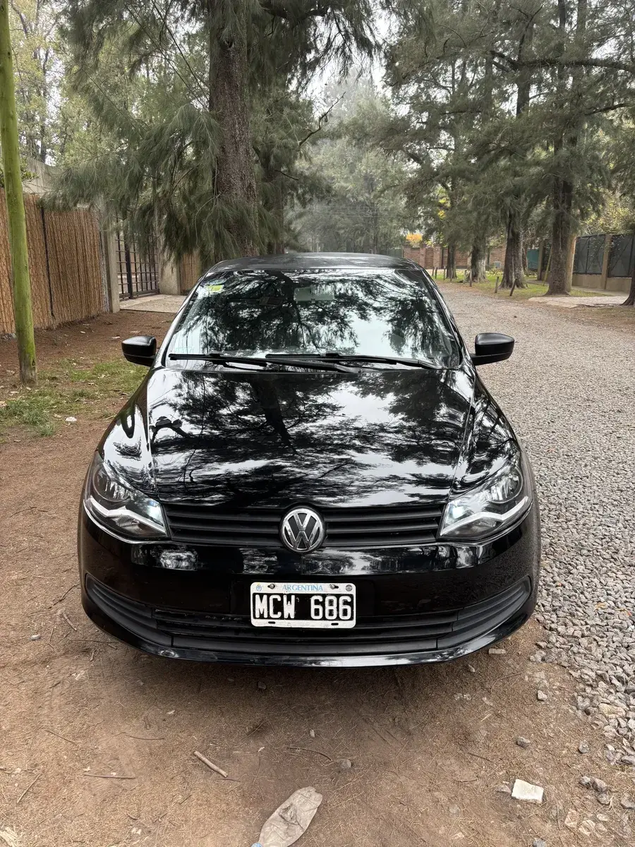 Volkswagen Voyage 1.6 Comfortline 101Cv 2013 - foto 3