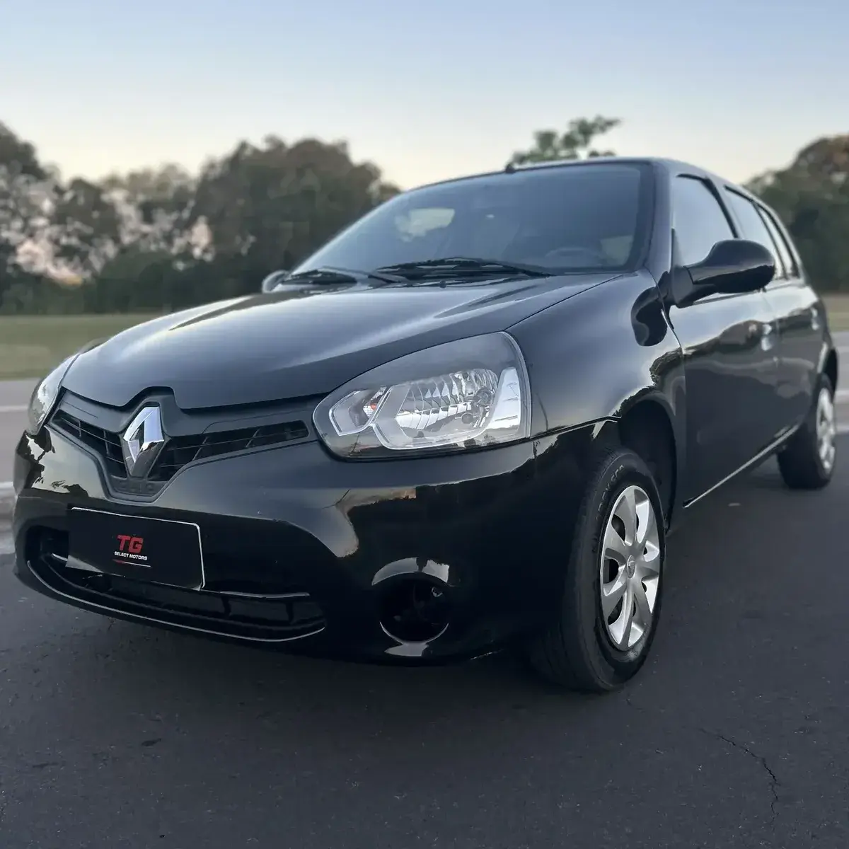 Renault Clio 1.2 Mio Confort Pack 5P Sat 2016 - foto 1