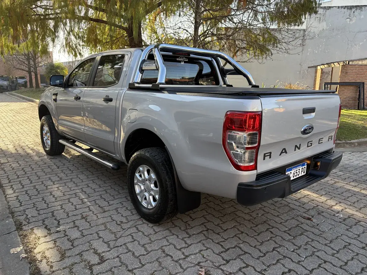 Ford Ranger 3.2 Cd Xls Tdci 200Cv Manual 4X2 2018 - foto 3