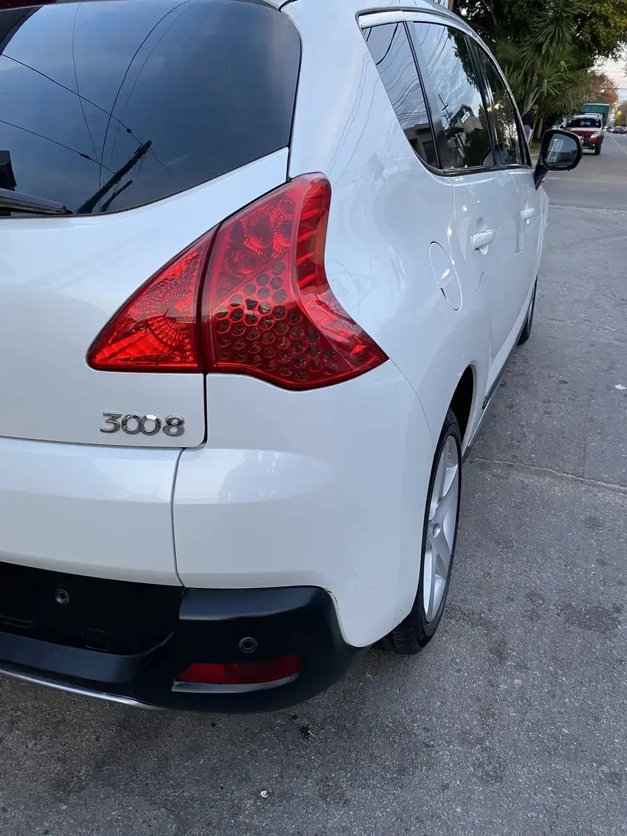 Peugeot 3008 1.6 Premium Thp 156Cv 2013 - foto 4