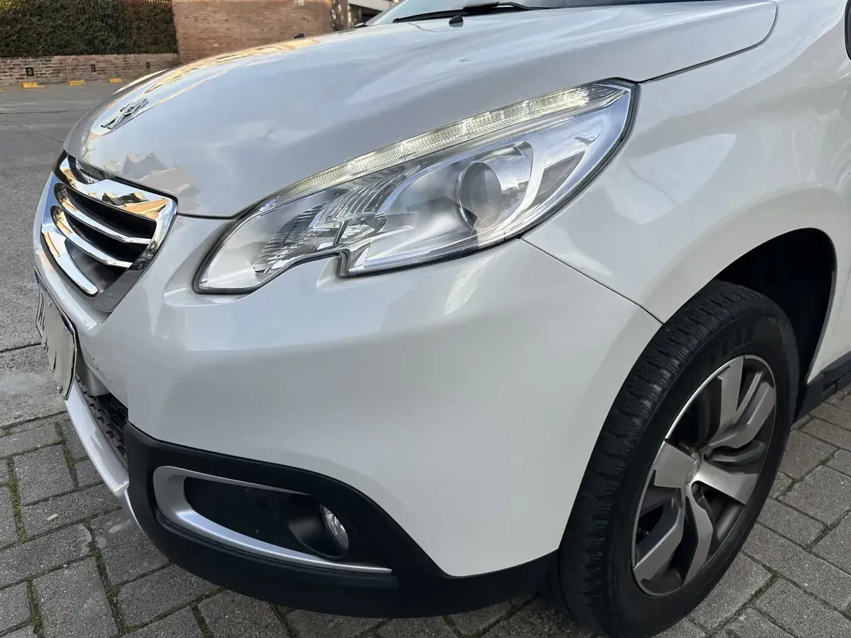 Peugeot 2008 1.6 Feline Tiptronic Tc 2018 - foto 2
