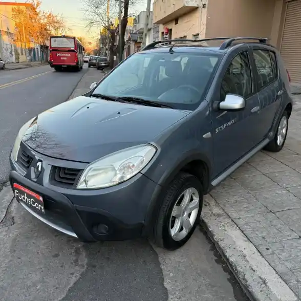 Renault Sandero Stepway 1.6 Confort 105Cv 2009 - foto 1