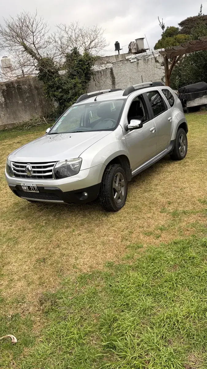 Renault Duster 2.0 4X4 Luxe Nav 138Cv 2014 - foto 4