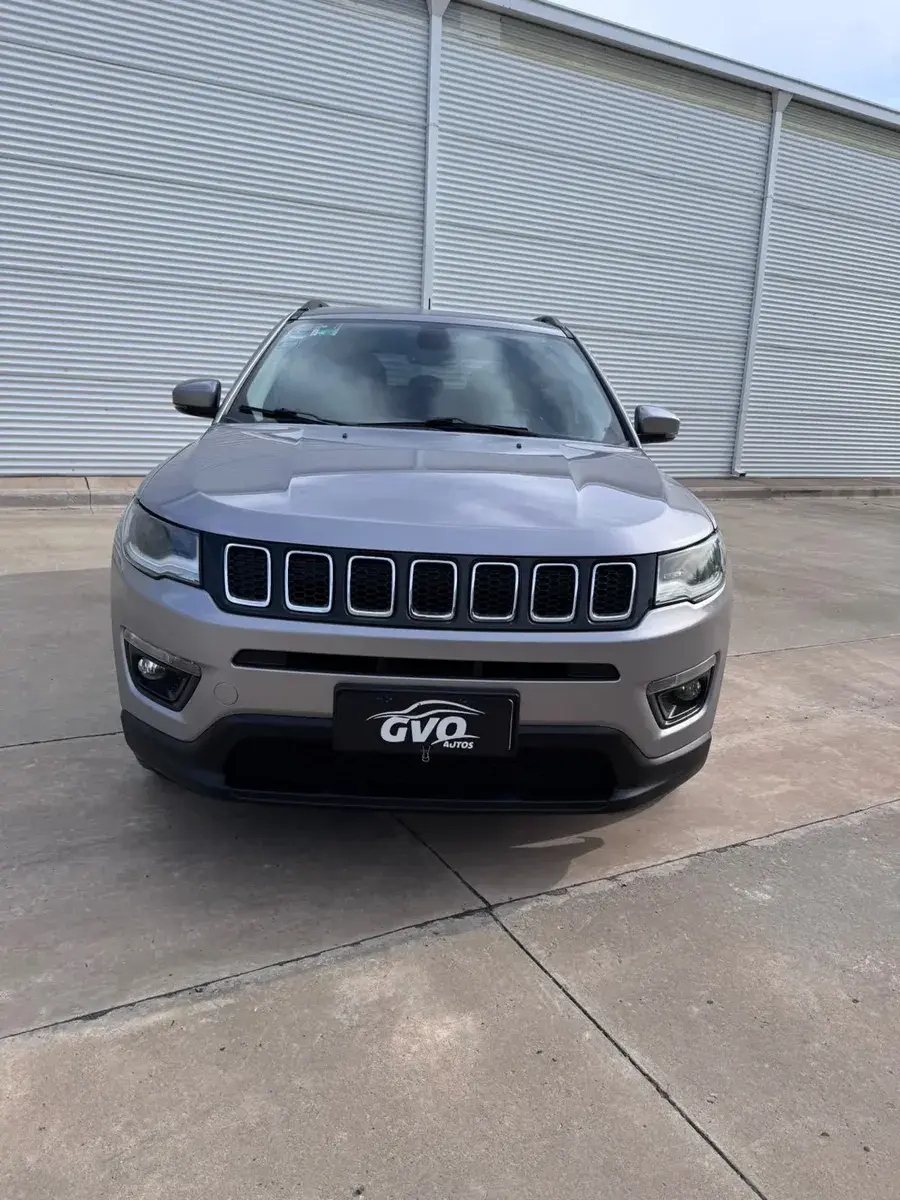 Jeep Compass 2.4 Longitude 2019 - foto 2