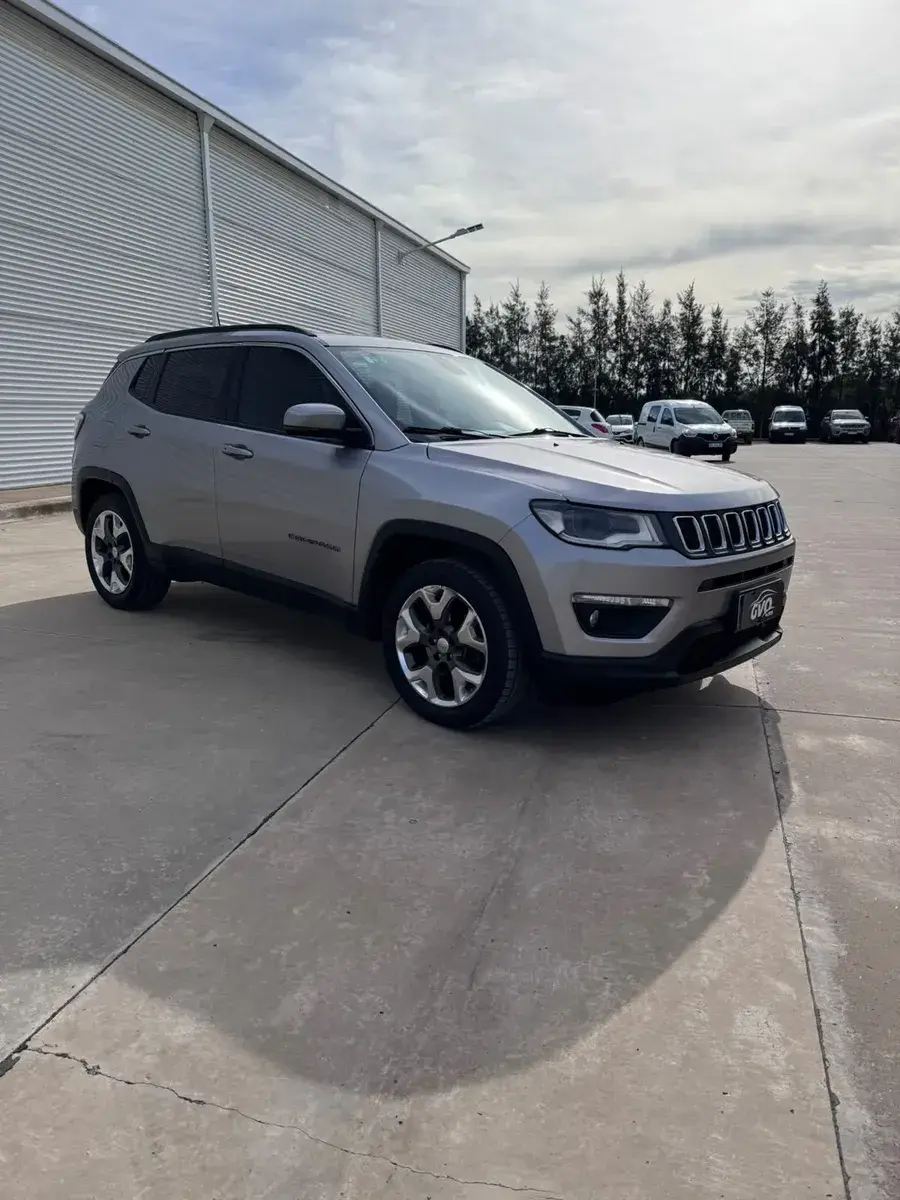 Jeep Compass 2.4 Longitude 2019 - foto 3