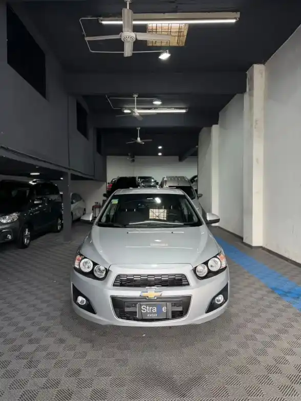 Chevrolet Sonic 1.6 Ltz 5 P Manual 2012 - foto 3