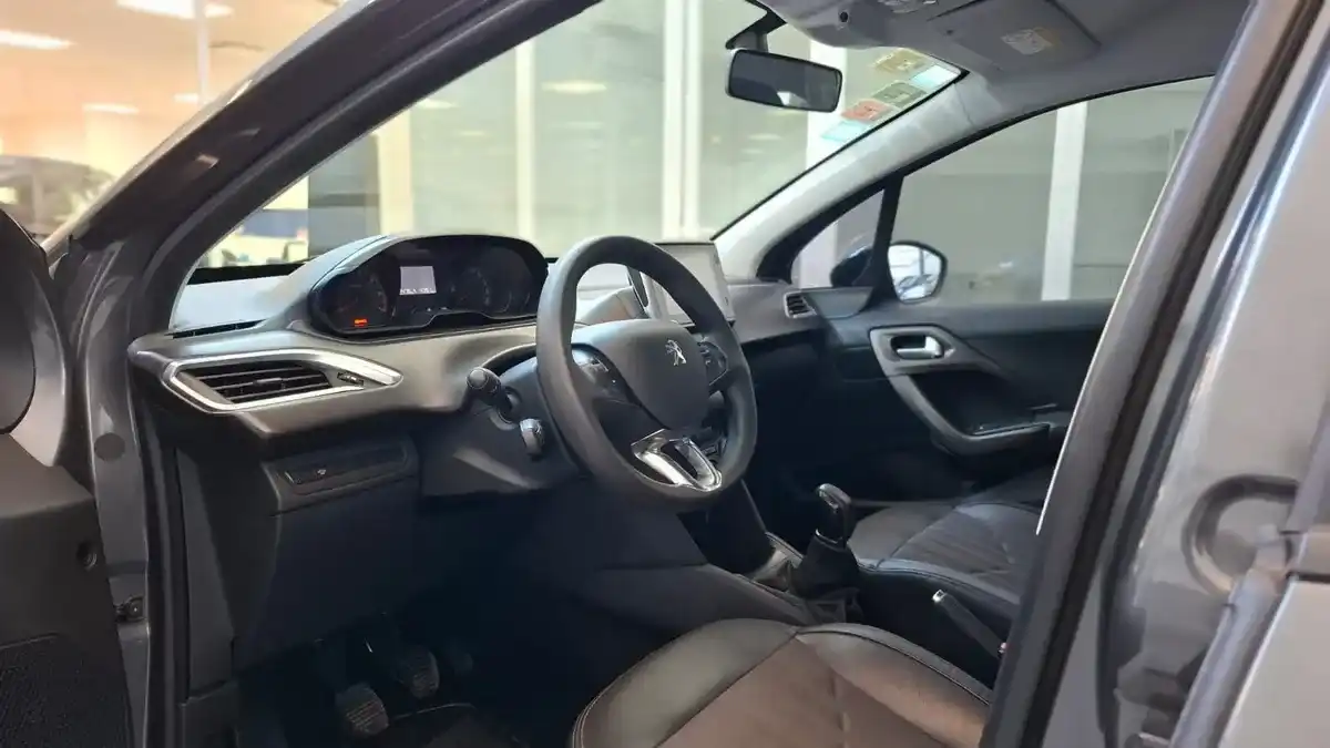 Peugeot 2008 1.6 Crossway 2019 - foto 4