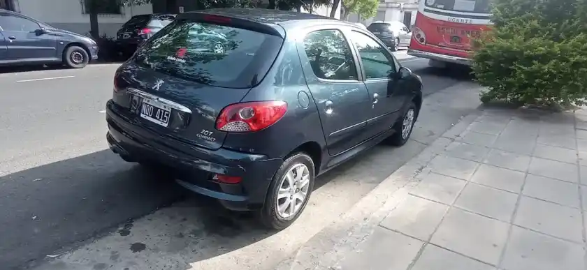 Peugeot 207 1.4 Sedan Active 75Cv 2014 - foto 4