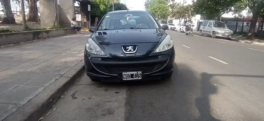 Peugeot 207 1.4 Sedan Active 75Cv 2014 - foto 5