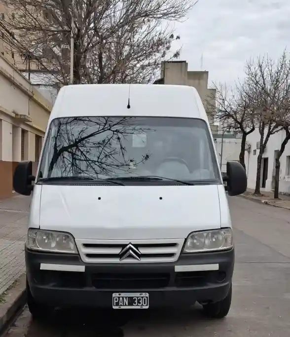 Citroën Jumper 2.3 Hdi Furgon Alto 2015 - foto 2