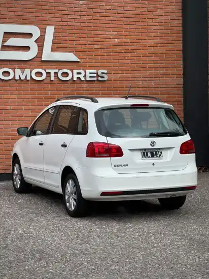 Volkswagen Suran 1.6 Trendline 11B 2012 - foto 5