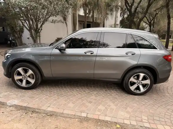 Mercedes-Benz Clase Glc 2.0 Glc250 300 4Matic Atomático 2018 - foto 5