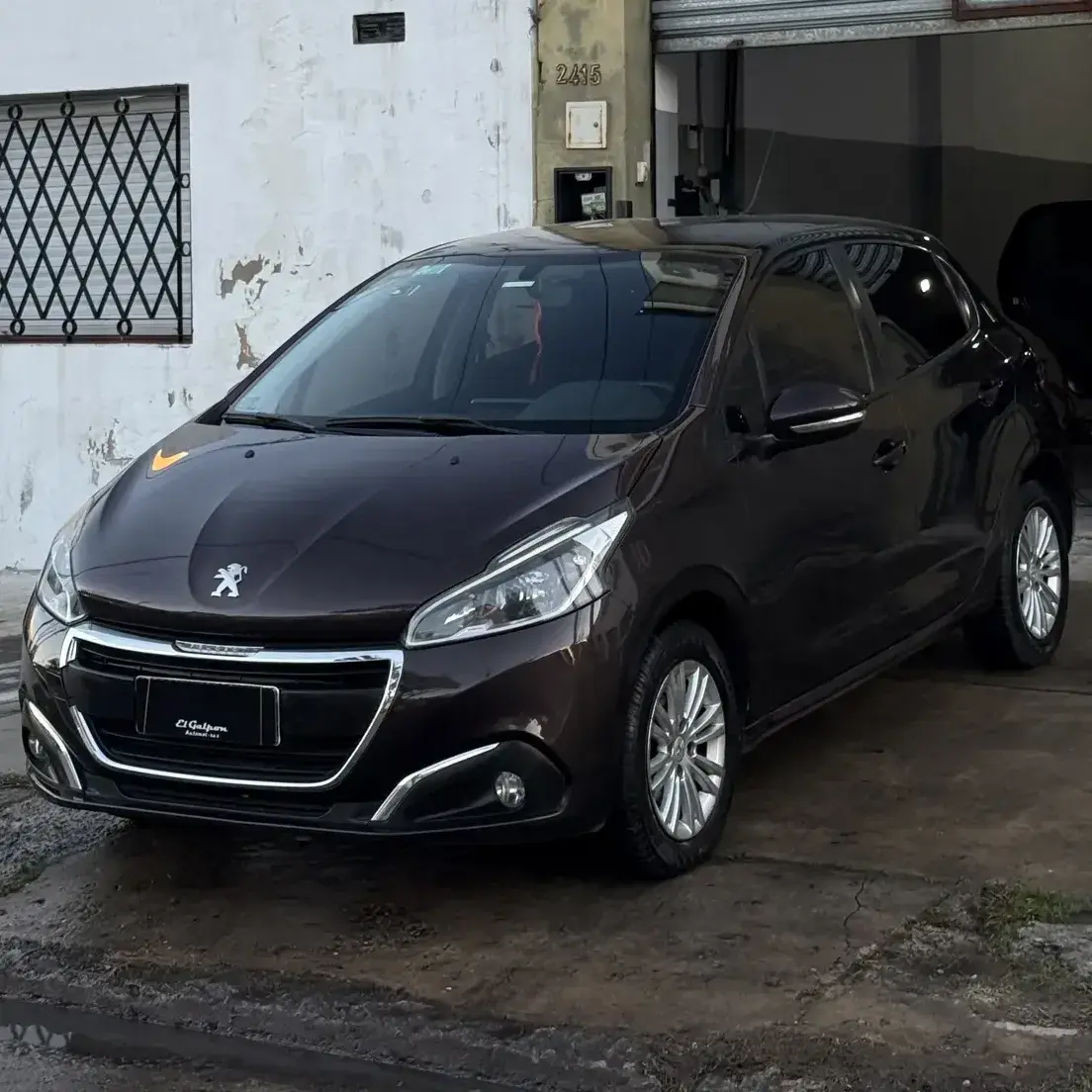 Peugeot 208 1.6 Allure Nav Tiptronic 2016 - foto 1