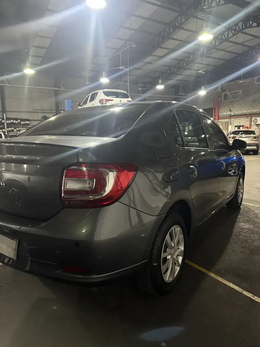 Renault Logan 1.6 16V Life 2023 - foto 3