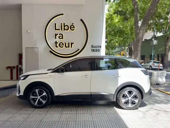 Peugeot 3008 Gt Pack Hibrida Am22 2022 - foto 2