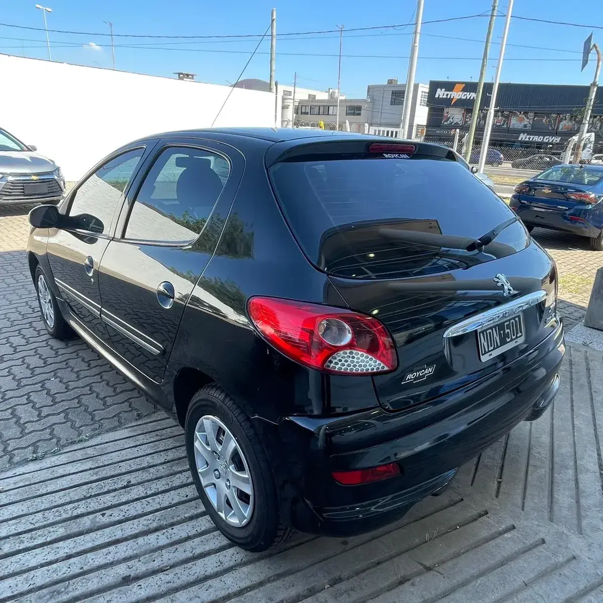 Peugeot 207 1.4 Allure 75Cv 5P 2013 - foto 3