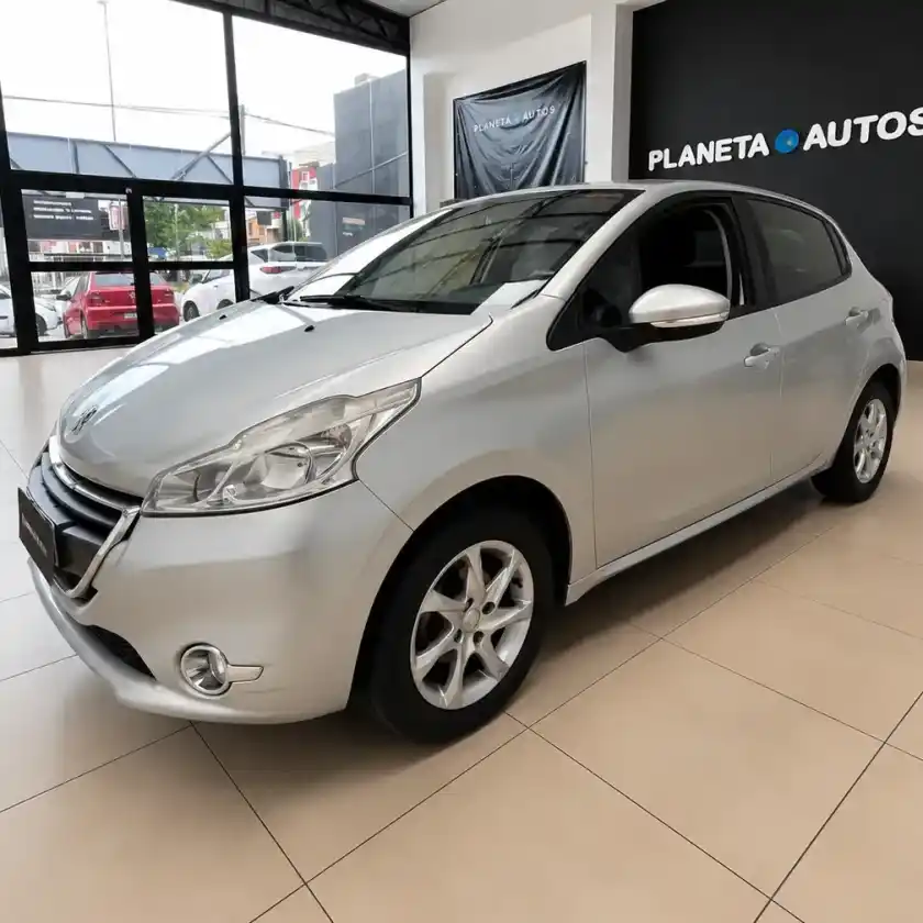 Peugeot 208 1.5 Allure Touchscreen 2016 - foto 1