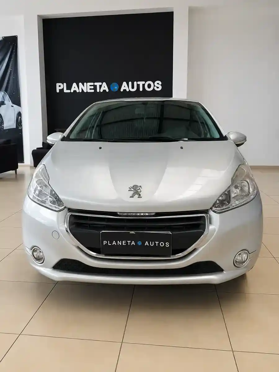 Peugeot 208 1.5 Allure Touchscreen 2016 - foto 2