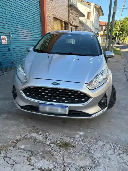 Ford Fiesta Kinetic 1.6 Se Plus 120Cv 2018 - foto 2