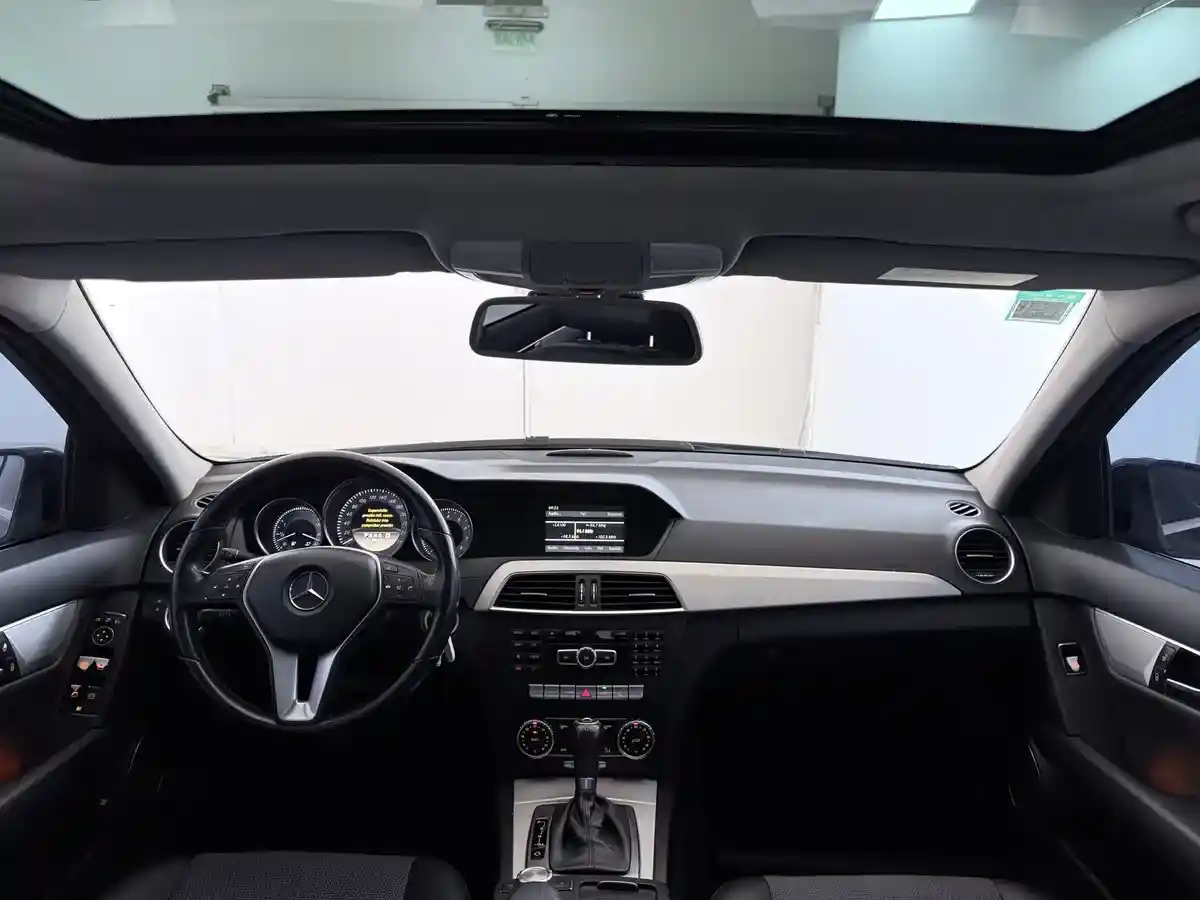 Mercedes-Benz C 250 Cgi Blueefficiency Avantgarde Sport At 2012 - foto 3