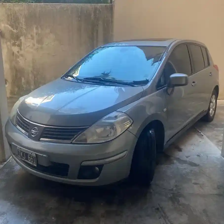 Nissan Tidan 1.8 Tekna 2010 - foto 1