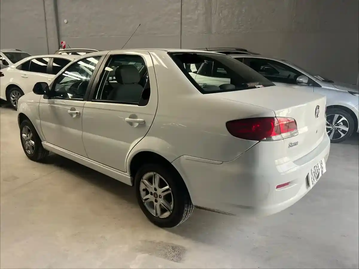 Fiat Siena 1.4 El 85Cv C/Gnc 2017 - foto 5