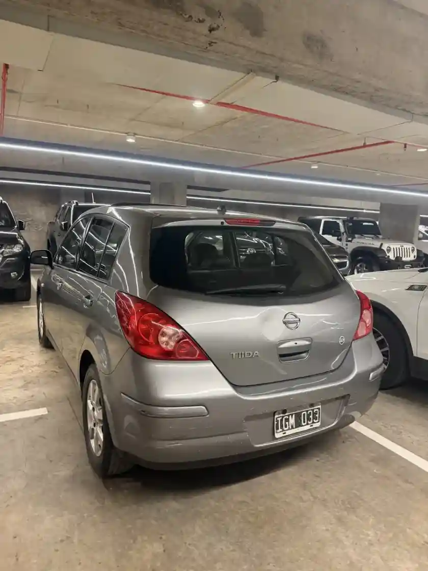 Nissan Tiida 1.8 Tekna 2009 - foto 5