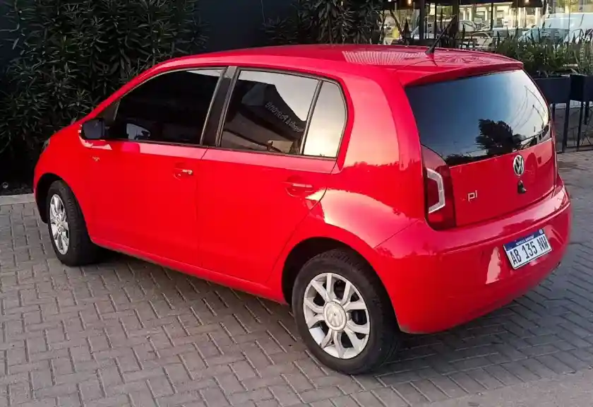 Volkswagen Up! 1.0 High Up! 75Cv 5 P 2017 - foto 2