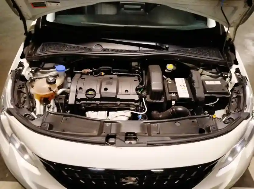 Peugeot 2008 1.6 Feline Am20 2022 - foto 5