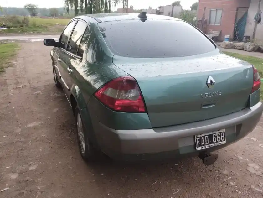 Renault Mégane Ii 1.9 Confort Dci 2005 - foto 4