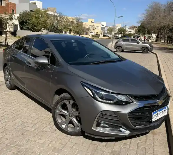 Chevrolet Cruze 1.4 Ltz At Sedan 2022 - foto 1