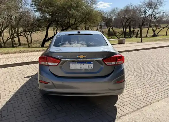 Chevrolet Cruze 1.4 Ltz At Sedan 2022 - foto 3