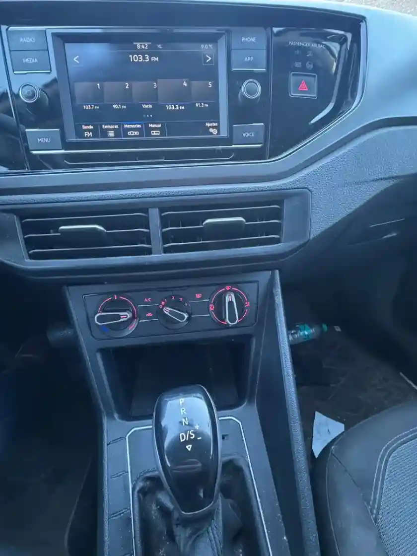 Volkswagen Nivus 1.0 Tsi 200 Comfortline Tiptronic 2023 - foto 3