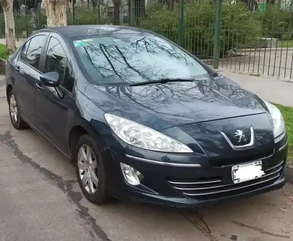 Peugeot 408 2013 - foto 1