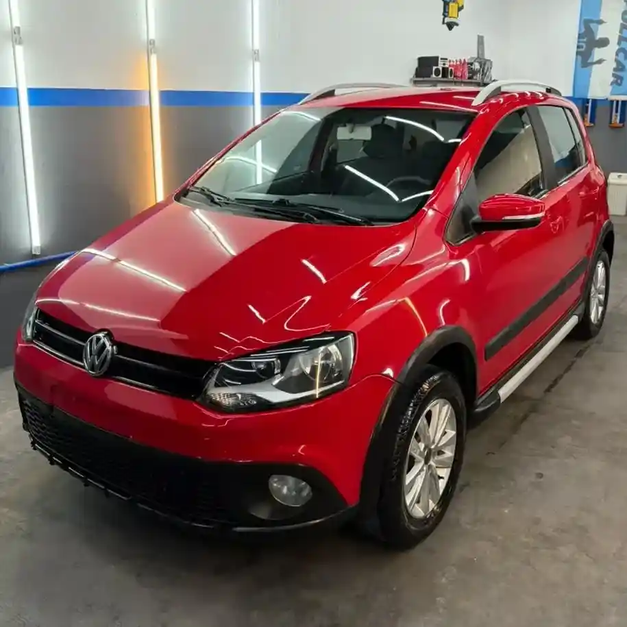 Volkswagen Crossfox 1.6 Trendline 2013 - foto 1